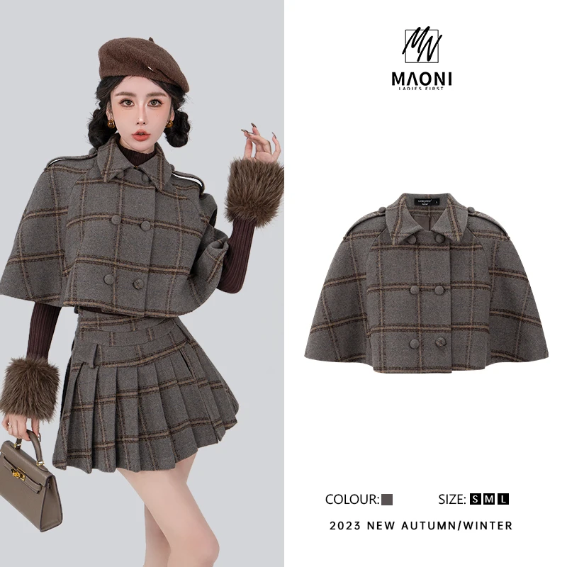 毛妮LADIESFIRST【小洋装】热力感穿搭秋冬时尚格纹披风外套女D8785