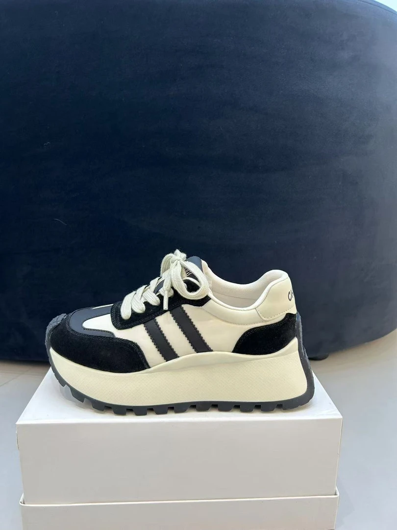 2024秋季新款运动休闲舒适厚底黑白拼色阿甘鞋