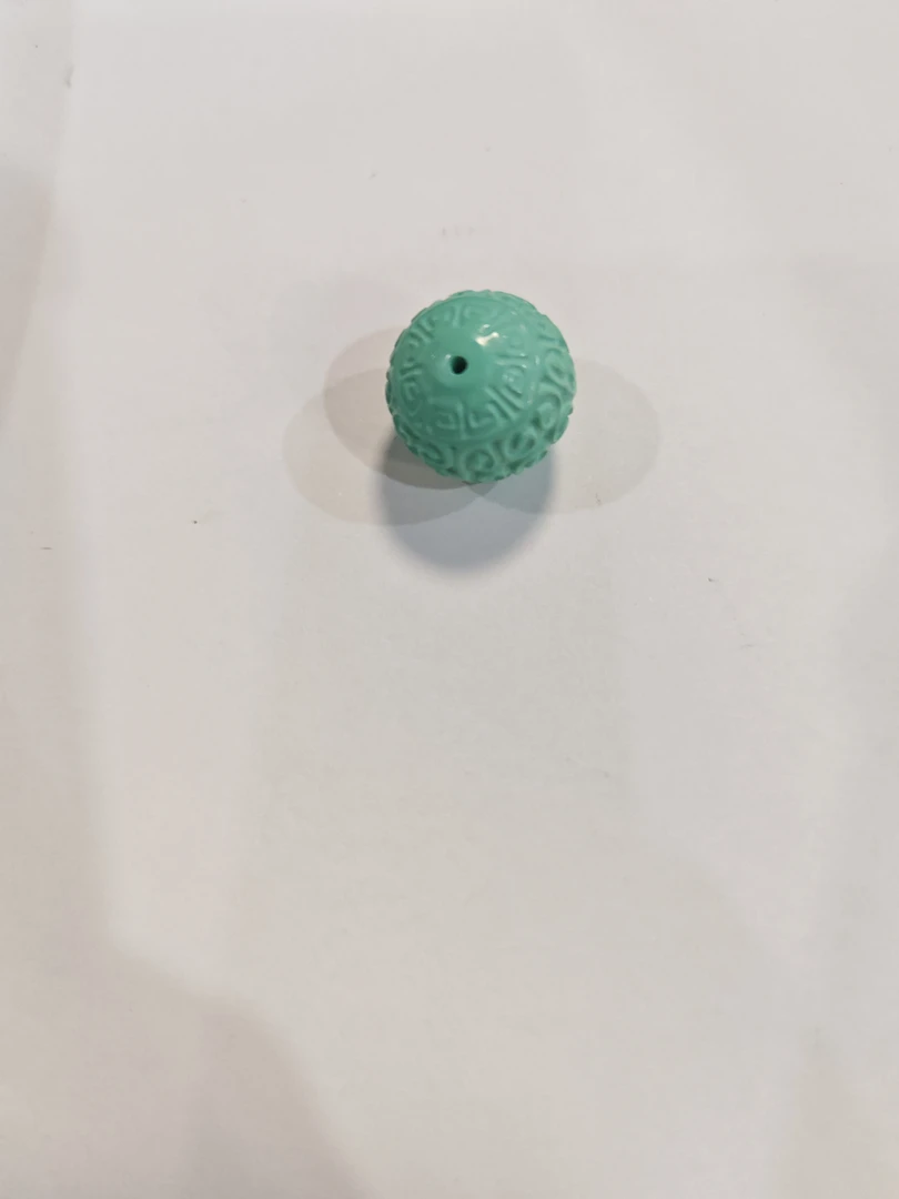 橄榄核尺寸1.8绿色回纹珠ss223