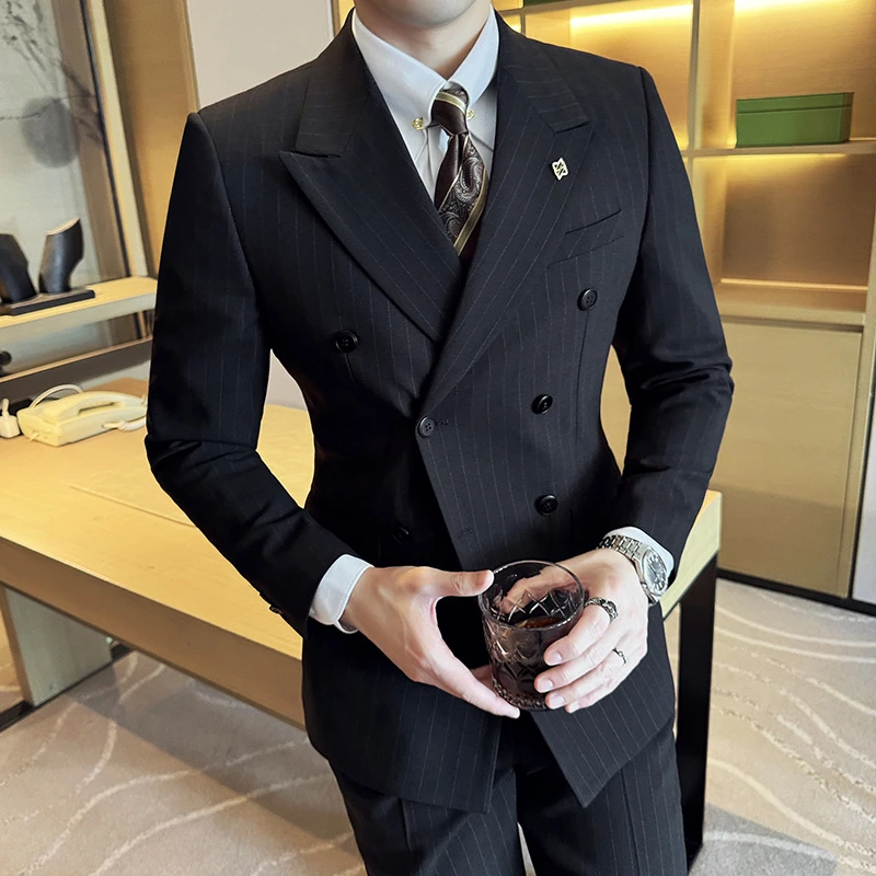新款暗条纹英伦风双排扣戗驳领双开叉商务休闲男士时尚西装套装