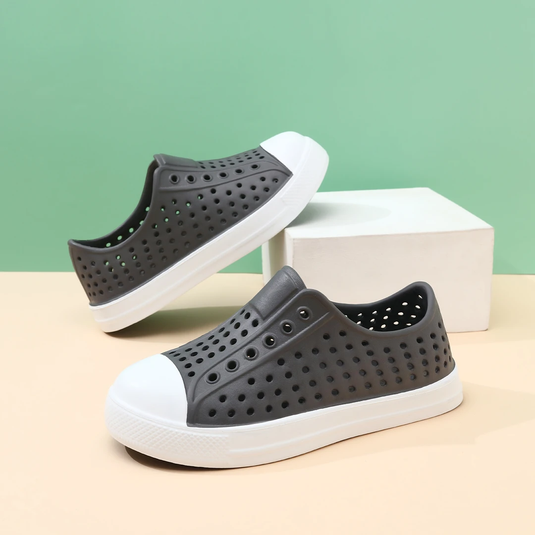 夏季儿童洞洞鞋沙滩凉鞋男女童镂空鞋时尚休闲透气外穿软底包头鞋