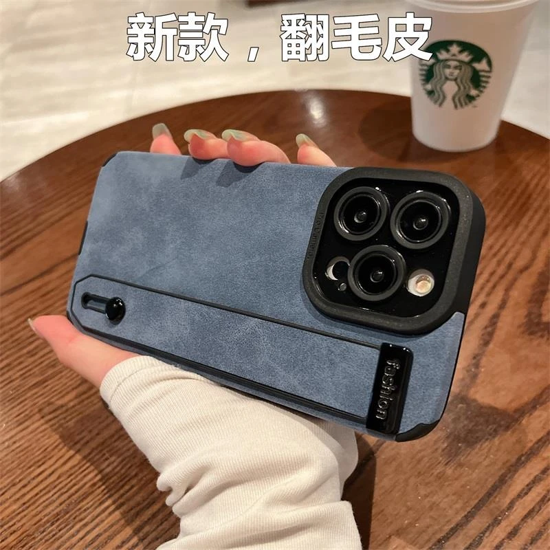 小羊皮腕带支架苹果15Promax手机壳翻毛皮防摔iPhone15pro保护套1