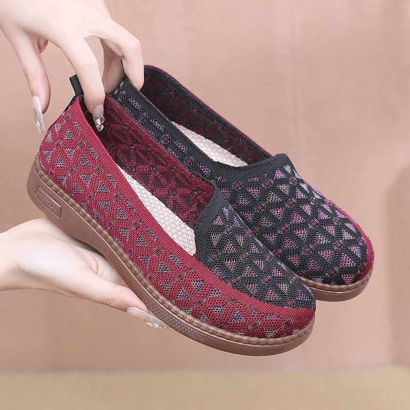 老北京布鞋春秋款圆头浅口一脚蹬妈妈鞋中老年人休闲鞋平底懒人鞋