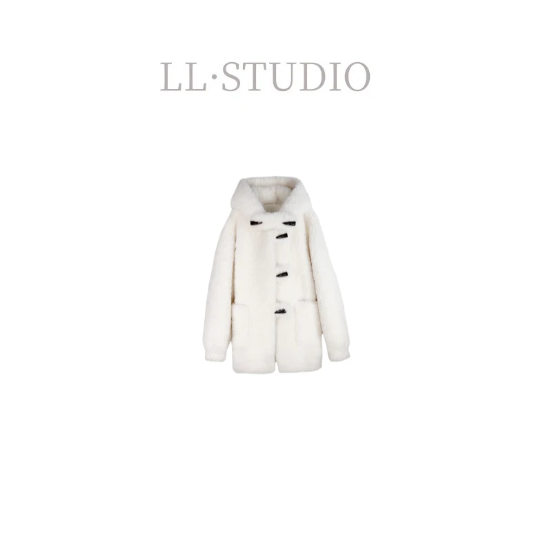 妙兮·LL冬季新款大白熊百分百羊毛轻奢保暖中长款外套*20242035