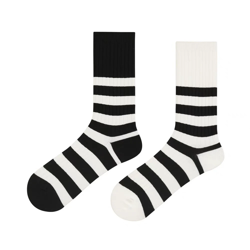 韩版中筒双针百搭斑马纹条纹黑白简约ins女堆堆袜子棉袜