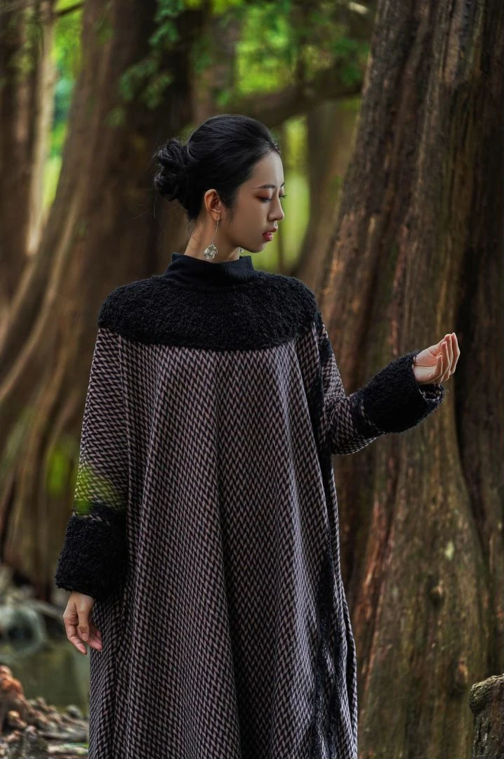 游尘女装/雾连衣裙