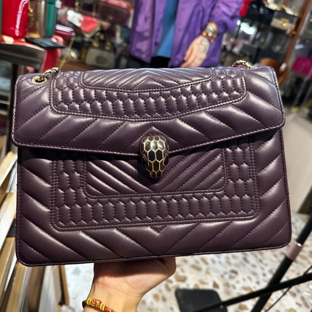 95新 BVLGARI/宝格丽 宝格丽蛇头绿色小号斜挎包ym