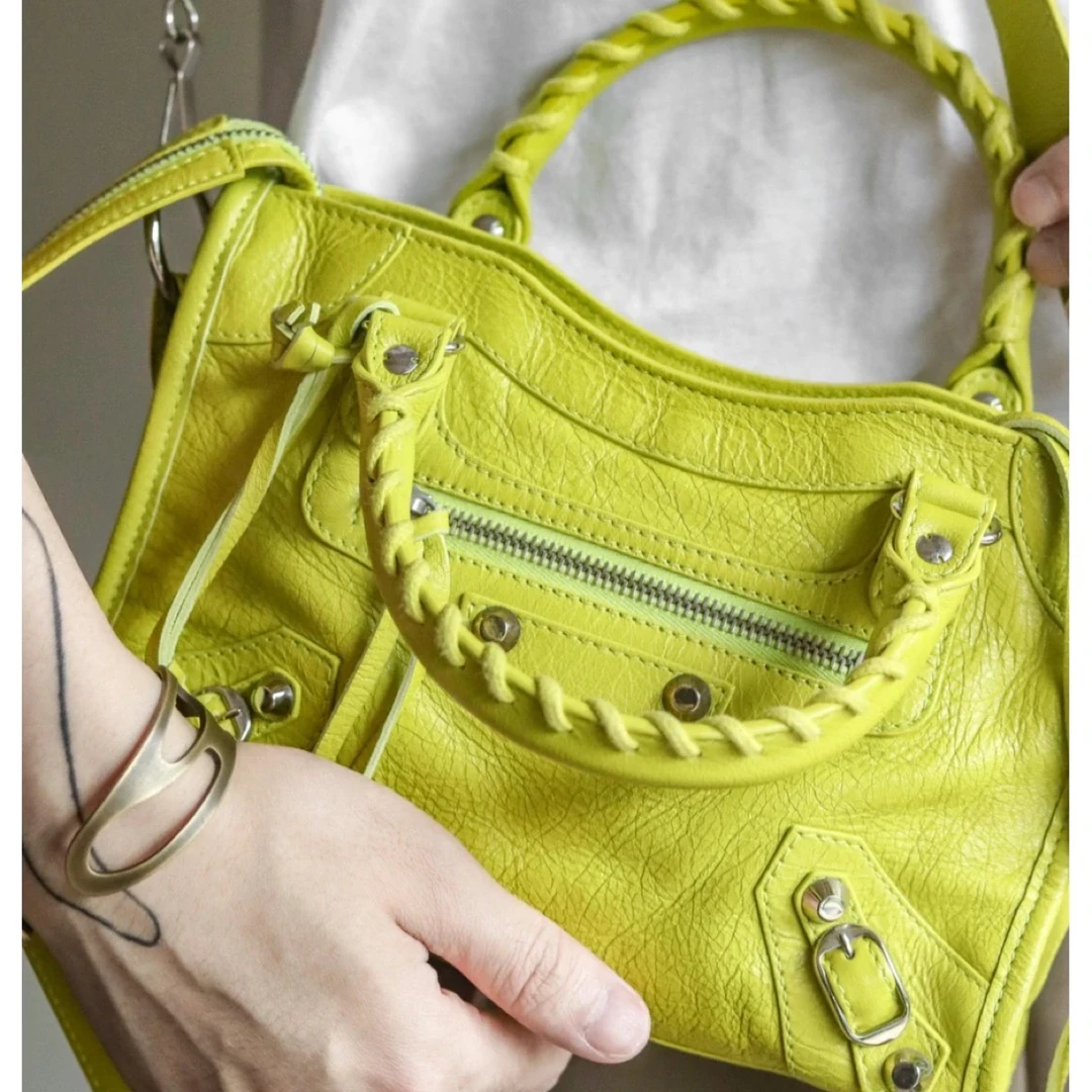 95新 Balenciaga/巴黎世家 巴黎世家柠檬黄色mini机车包ym