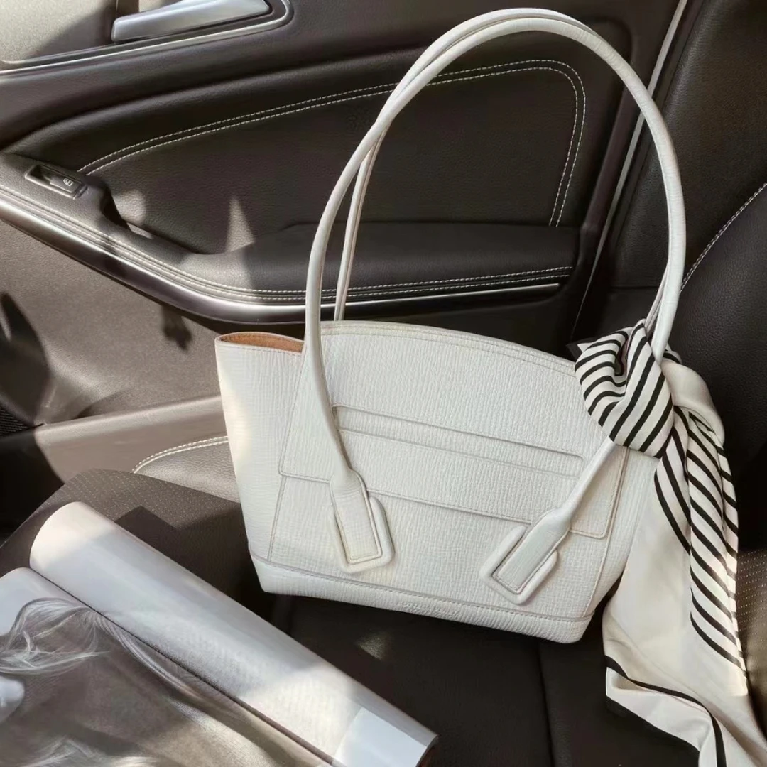 95新 BOTTEGA VENETA/葆蝶家 BV arco单肩包手提包ym