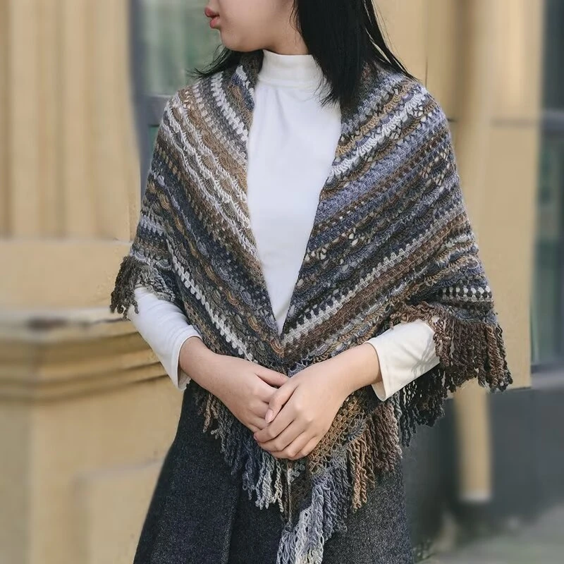 挪威段染中细精纺羊毛彩虹线贵妇人披肩毛衣手编钩针织针