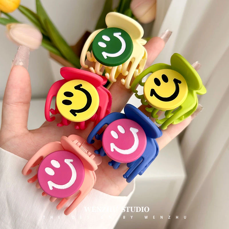 高级笑脸抓夹夏季2023新款高马尾夹子头饰小发夹2023网红抓夹儿童