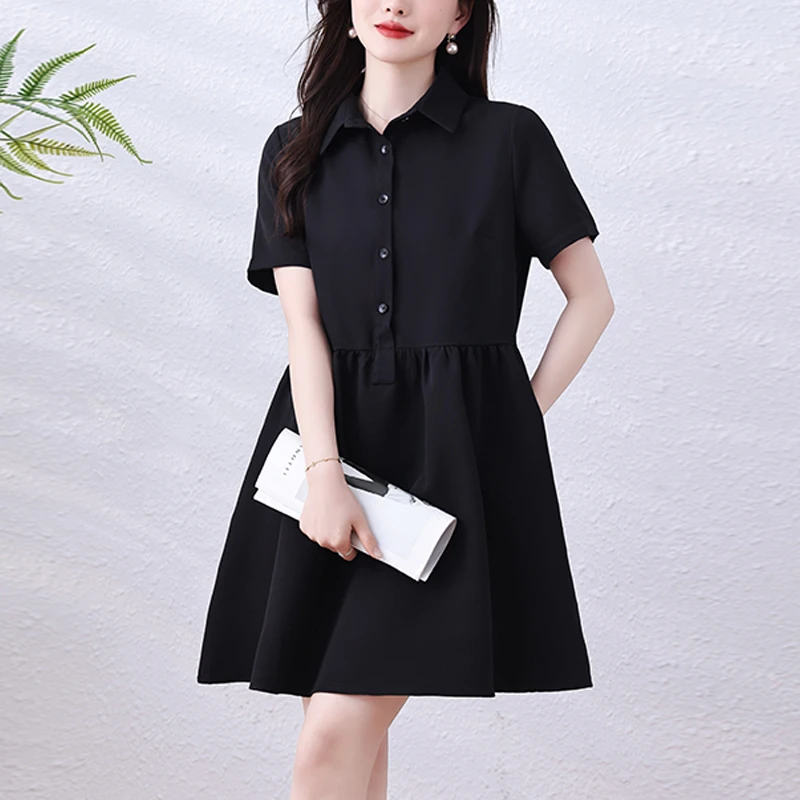 赫本风时尚气质遮肚减龄宽松连衣裙2024夏季新款polo领洋气小黑裙