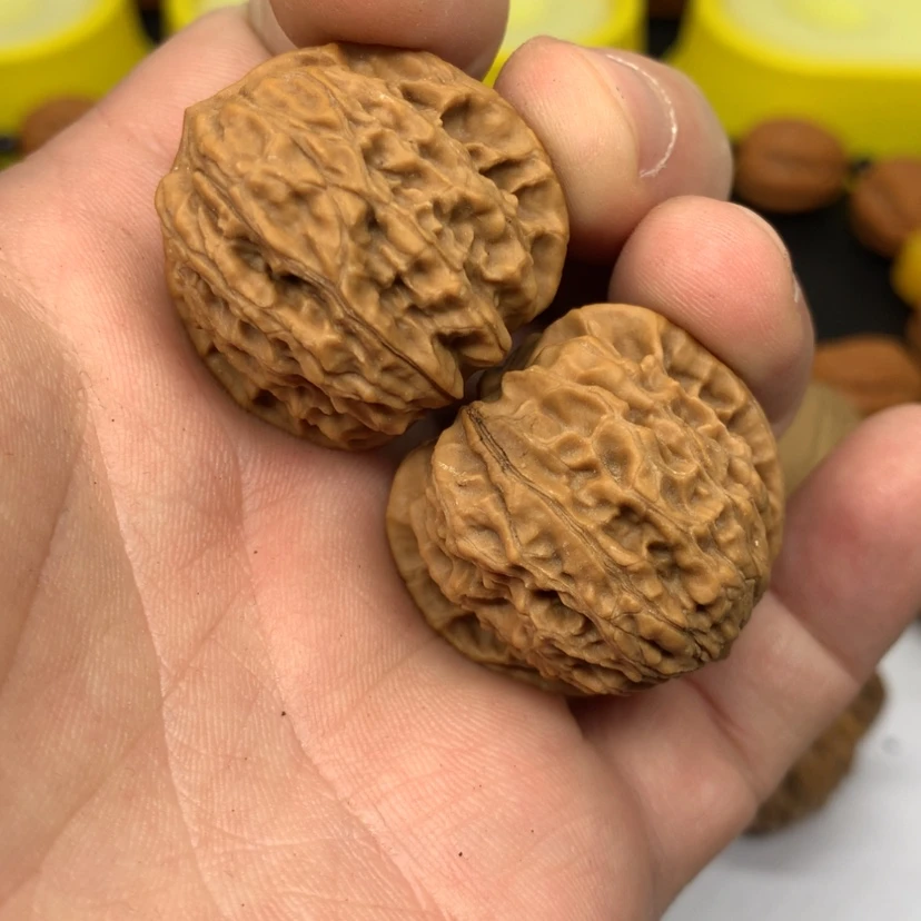 【闪购商品】文玩核桃吊坠A****孙31红豆