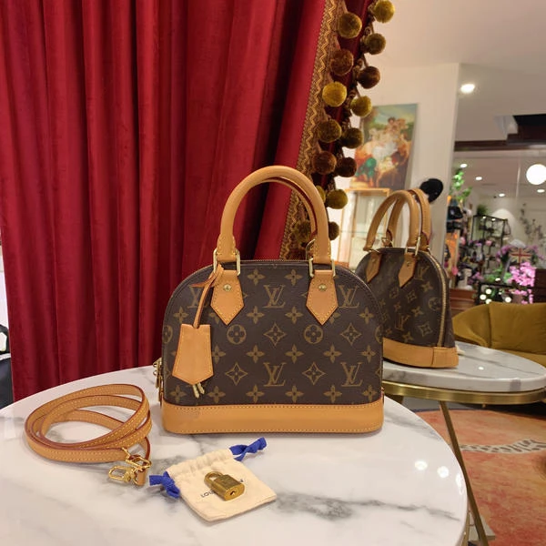 95新 LouisVuitton/路易威登 GGS路易威登alma bb贝壳包老花金扣