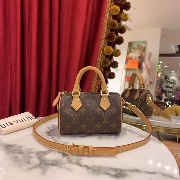 95新 LouisVuitton/路易威登 speedy nano老花/单肩包/21068970