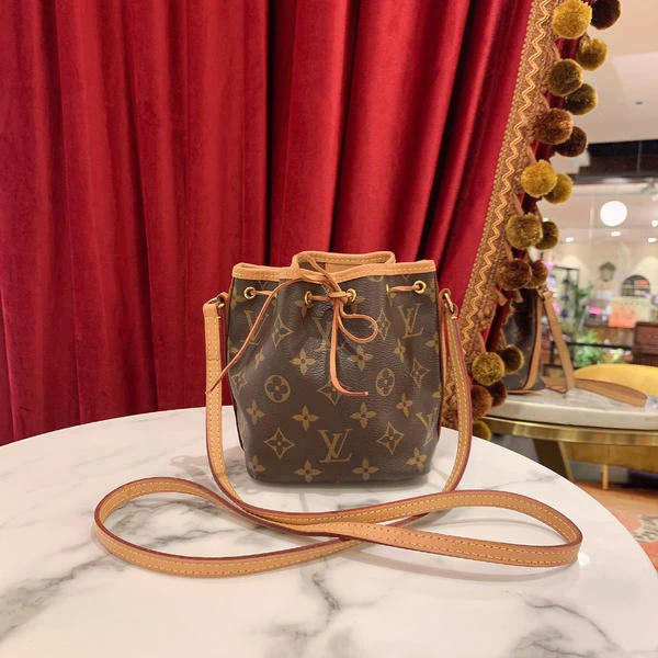 95新 LouisVuitton/路易威登 路易威登/GGS路易威登抽绳水桶nano