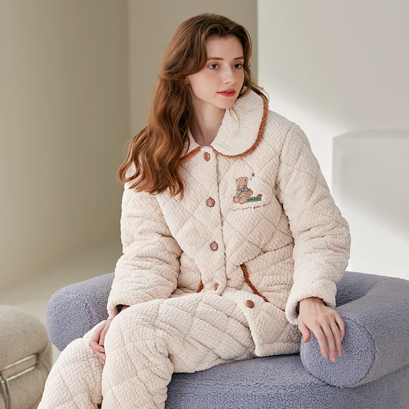 芬腾珊瑚绒夹棉睡衣女冬保暖抗静电三层加厚加绒法兰绒家居服套装