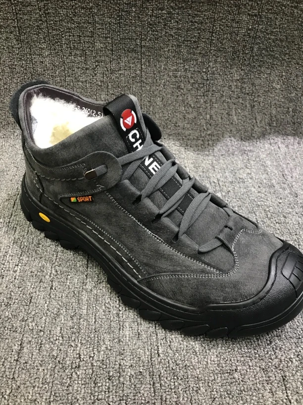 23866户外防滑皮毛一体雪地靴