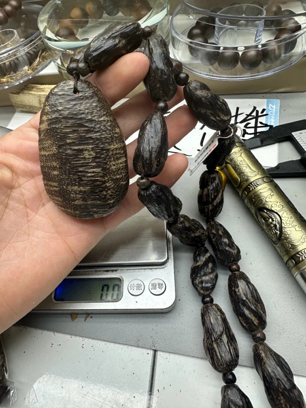 链接105沉木成品手串
