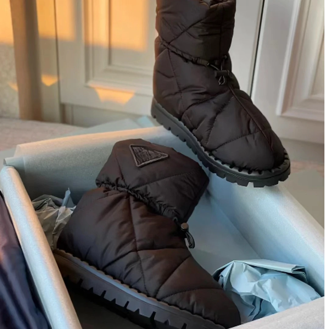 雪地靴女2024冬季新款加绒防滑防水厚底短靴