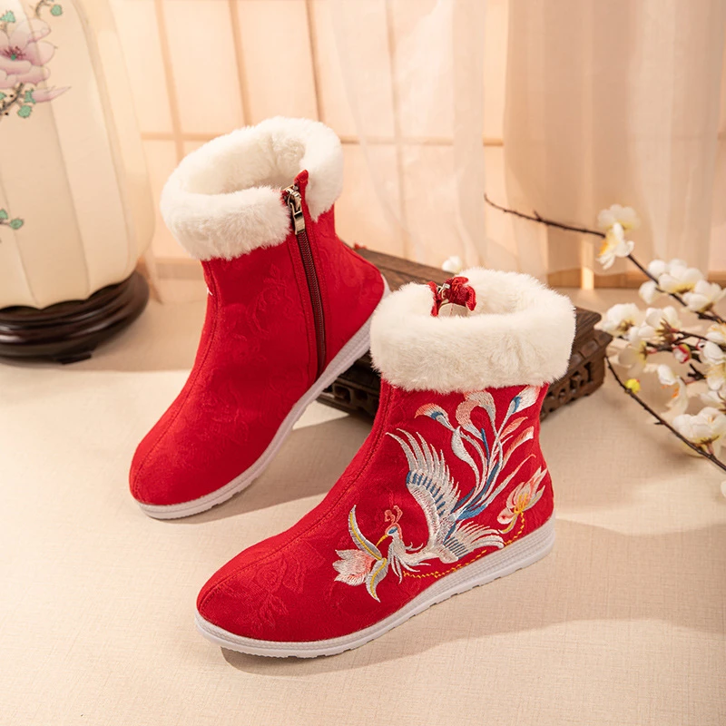 花绣2024冬季款加绒保暖棉靴绣花鞋中筒古风圆头民族风汉服靴子