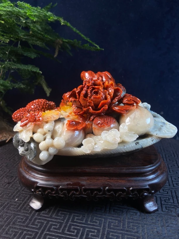 工艺品玄关雕刻寿桃