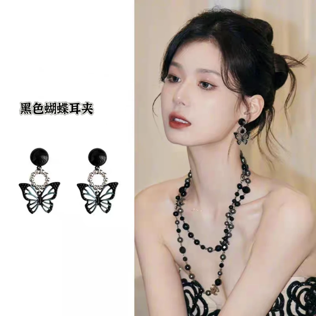 铜合金耳饰 甜酷风辣妹镂空黑蝴蝶耳夹无耳洞小众设计感气质百搭