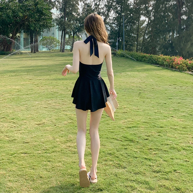 可奶可盐【奶香假日】黑色气质泳衣裙式遮肚显瘦新款泡温泉学生泳装