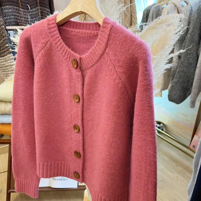 [卖的超好]宽松圆领毛衣外套女新款慵懒风今年流行的针织开衫女