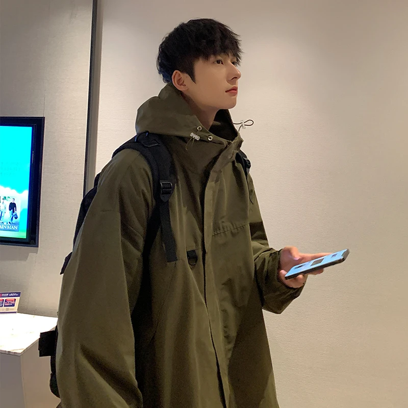 日系冲锋衣男士外套春秋季2022新款宽松休闲运动连帽工装夹克男装