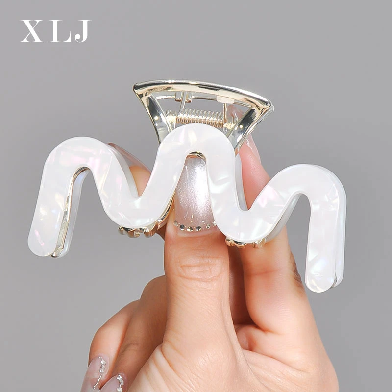 高端时尚头发大小号抓夹2025新款高级感鲨鱼夹后脑勺发夹盘发发饰