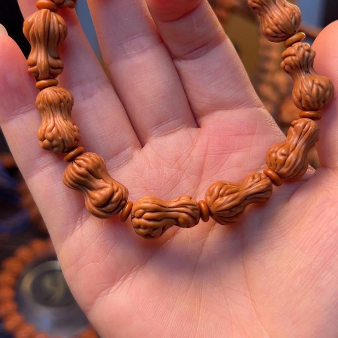 【闪购商品】桃核手串花生