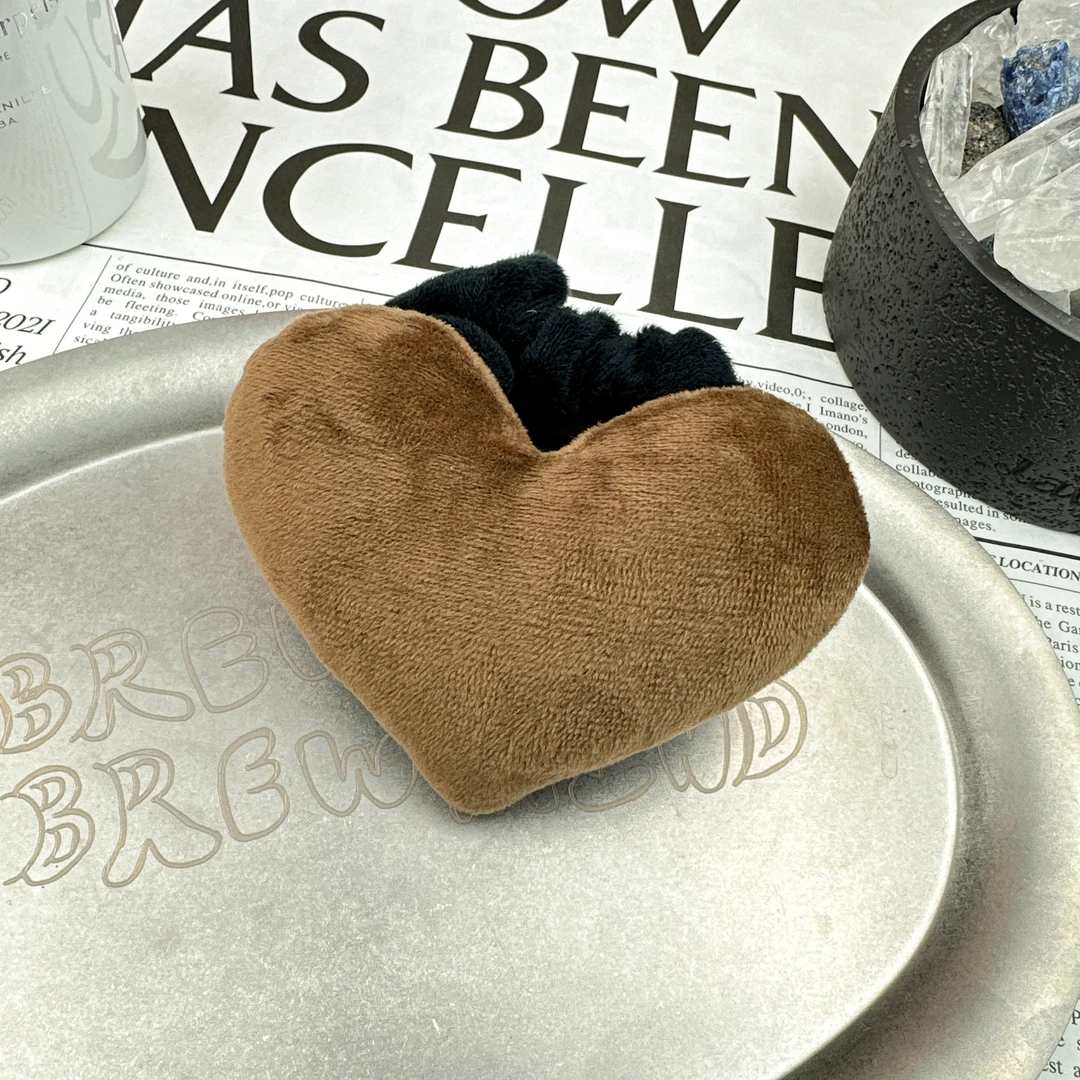 Mi33 韩版饰品 超大爱心丝绒大肠发绳发圈 Q05058100