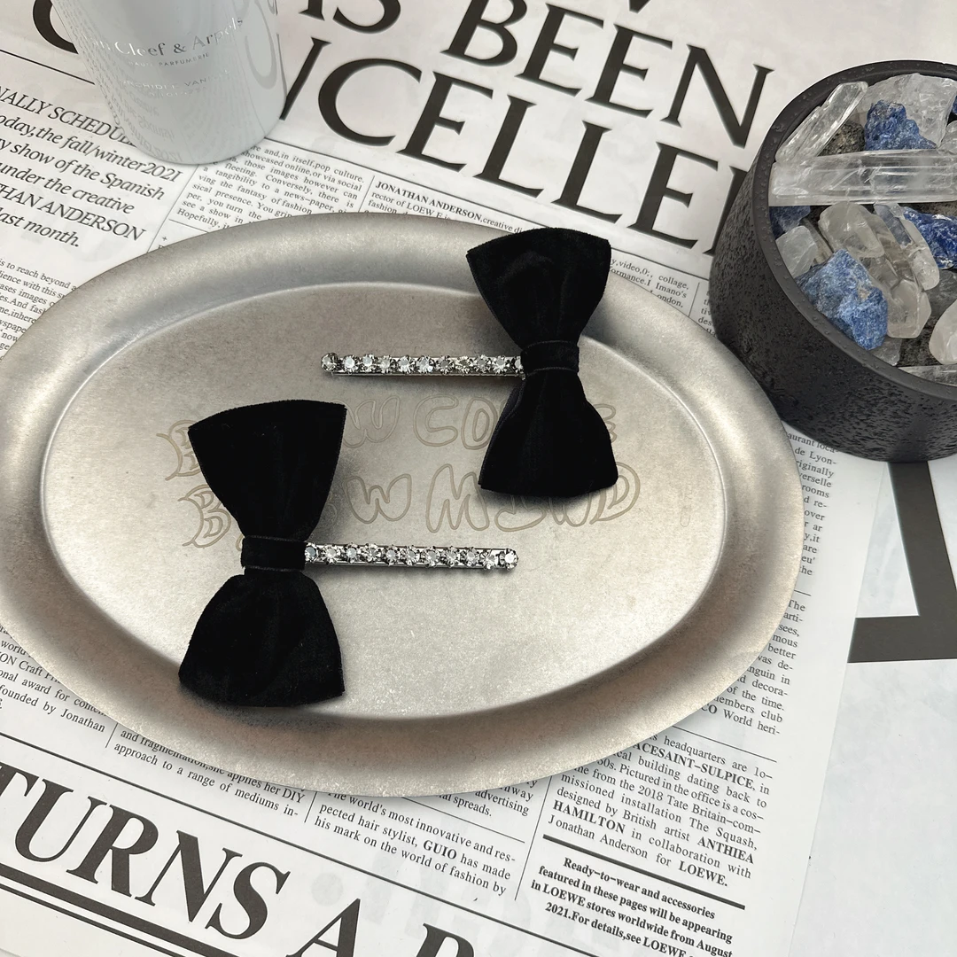 Mi33 韩版饰品 丝绒蝴蝶结满钻一字边夹鸭嘴夹（单只）J02056056