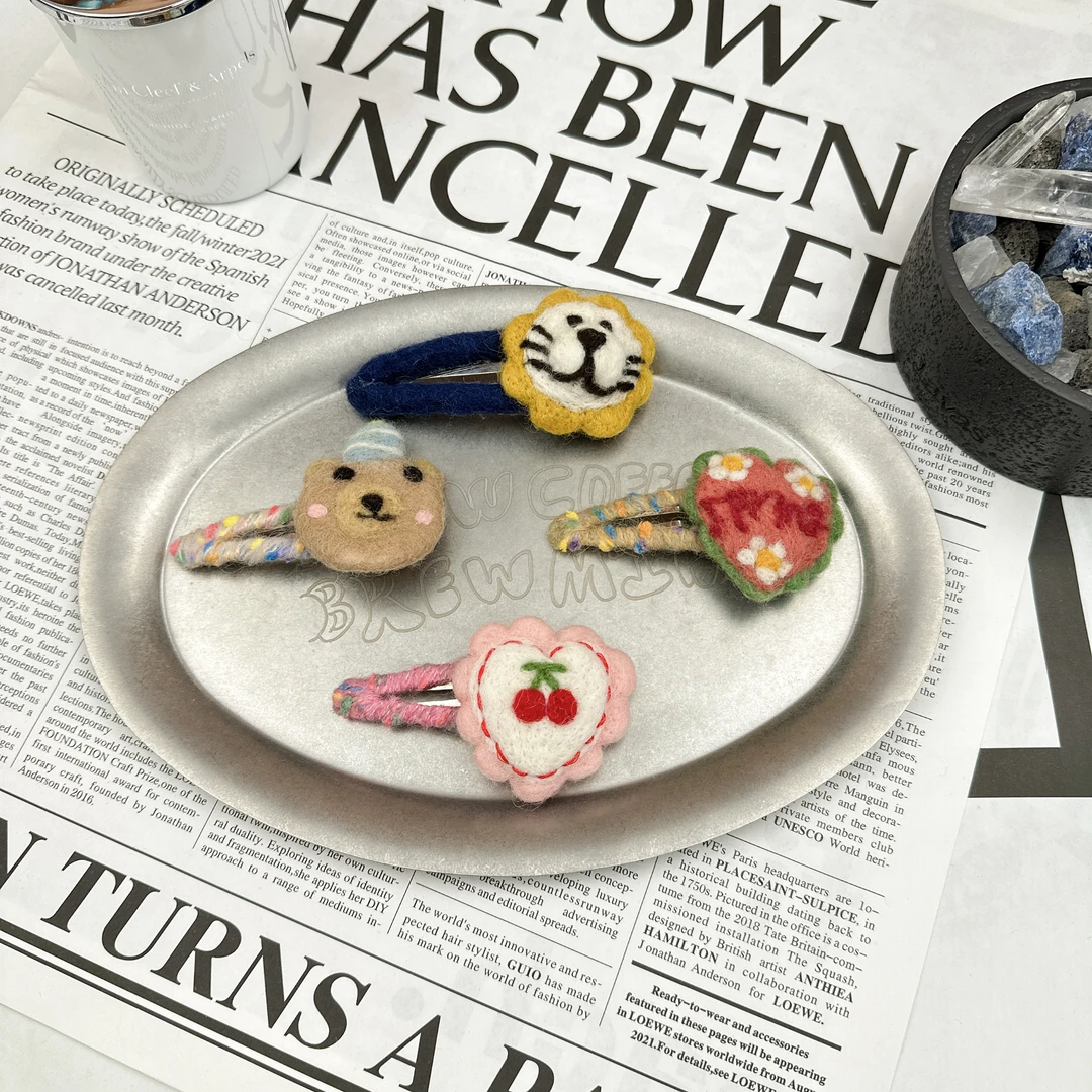 Mi33 韩版饰品 手工卡通毛毡边夹BB夹 J88063228