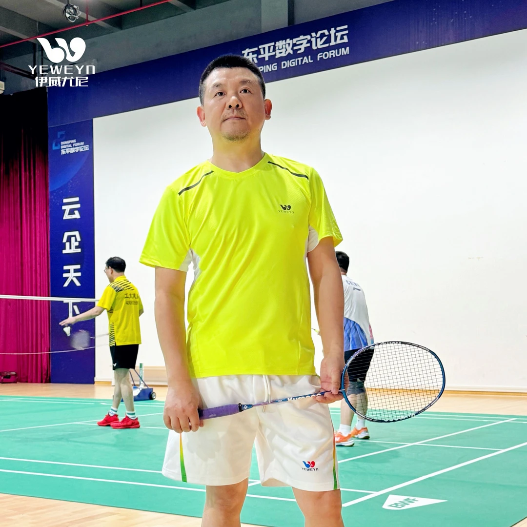 25新款健身休闲宽松半袖透气撞色运动速干吸湿弹力圆领T恤套装