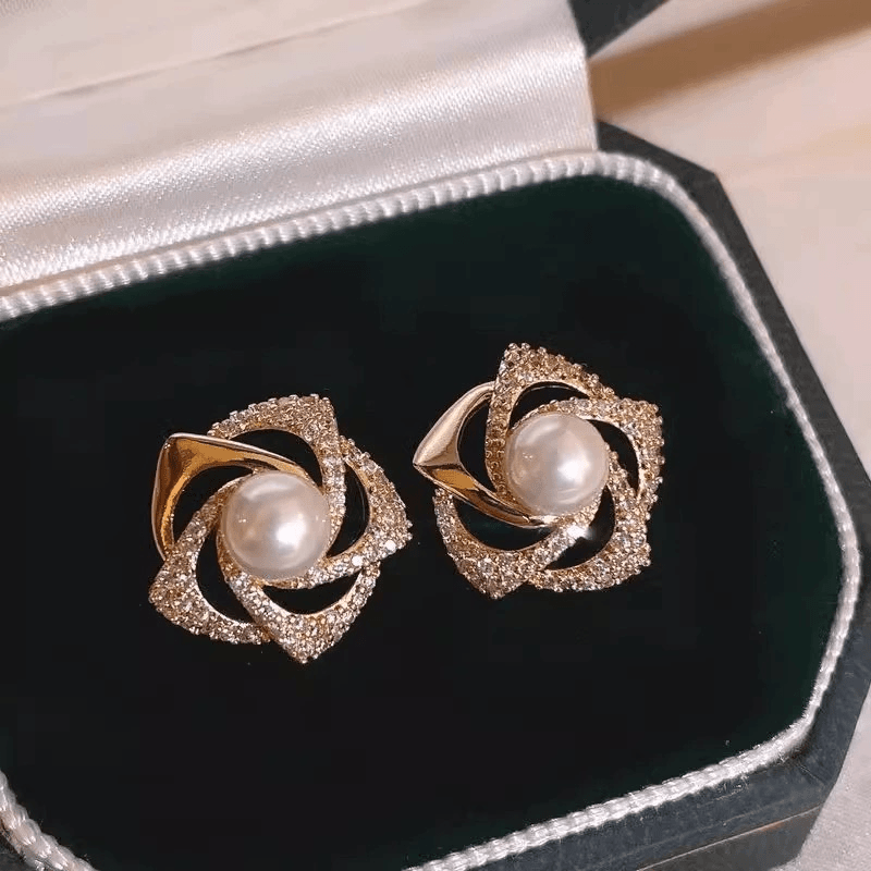 铜合金耳饰 A155 玫瑰花耳钉新款潮特别设计感高级感耳饰法式网红