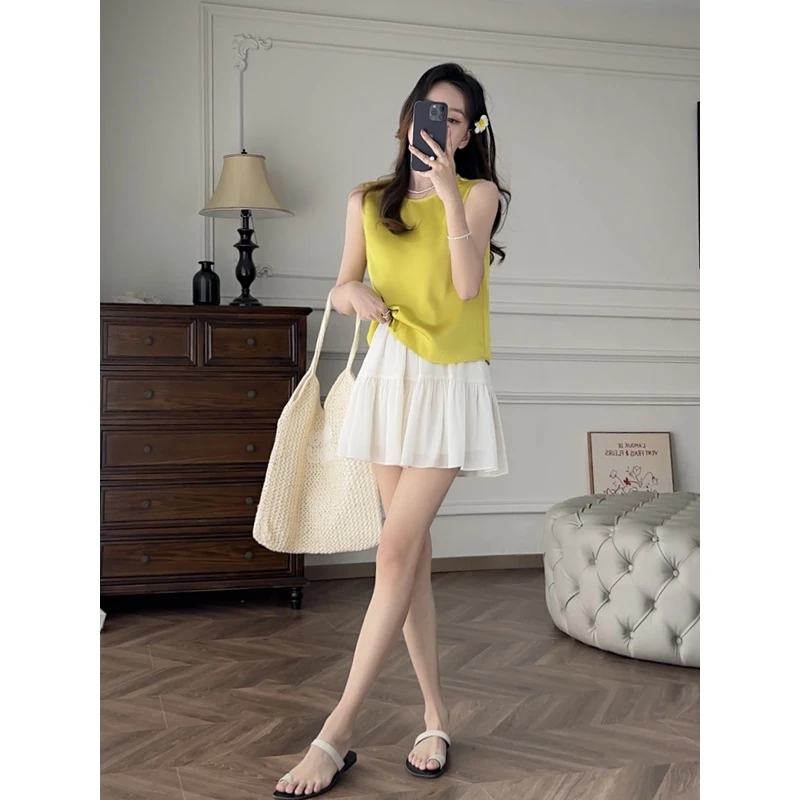 张涩涩 25SS“蛋糕派对”小个子Bi备  米白色A字高腰显瘦褶皱短裙