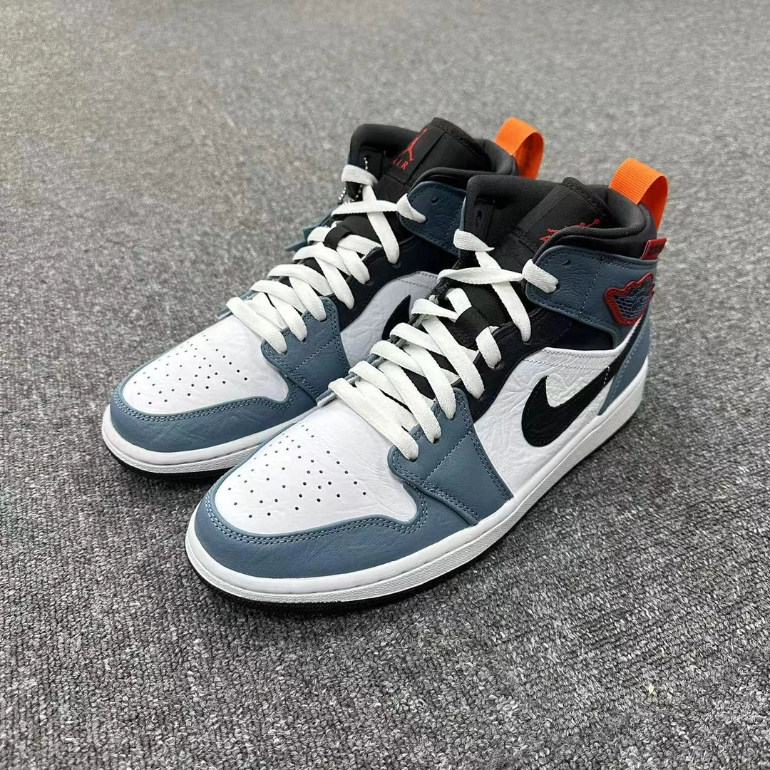 99新 42.5码 无盒 AJ1 Mid Face Tasm 蓝白 篮球鞋 公价1999