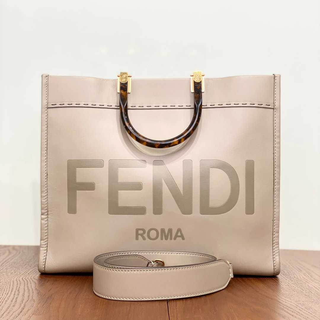 99新 FENDI/芬迪 甄宝98新芬迪托特灰色单肩包6075