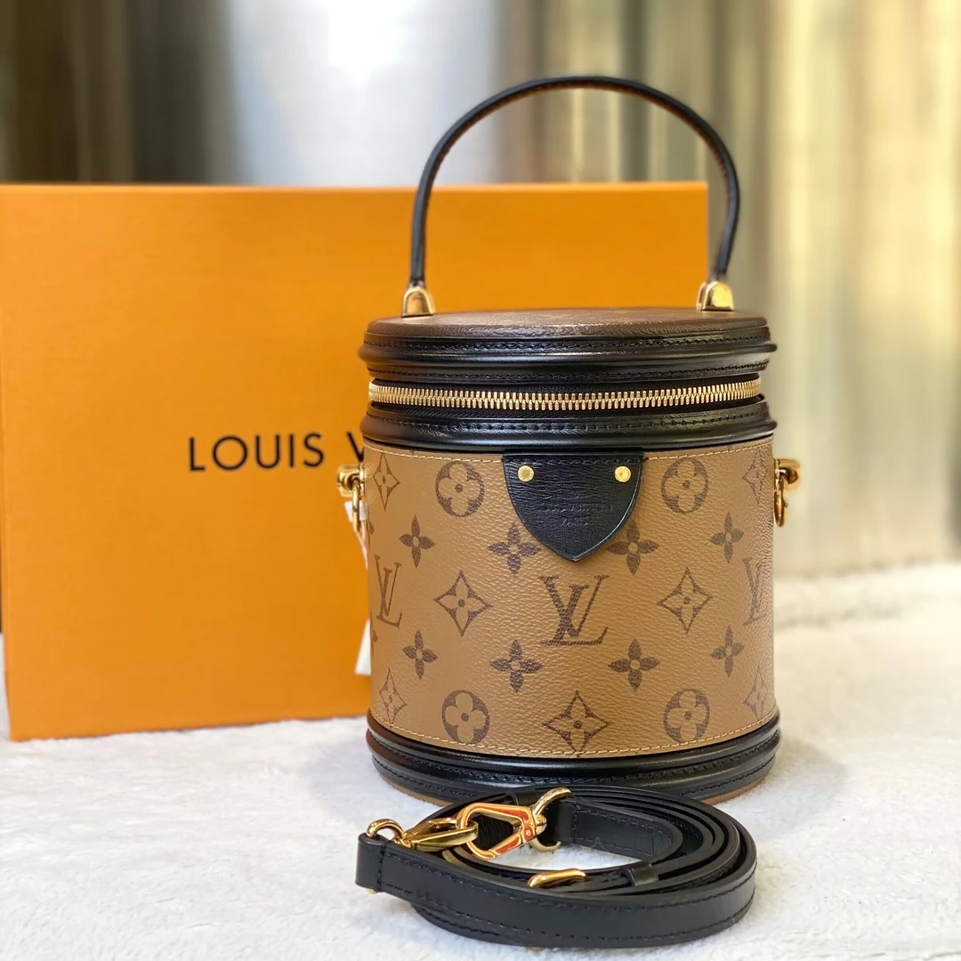 99新 LouisVuitton/路易威登 甄宝98新老花发财桶斜挎包桶包9456