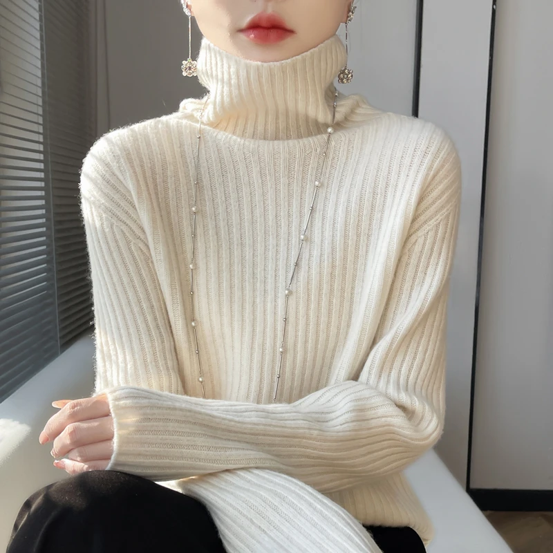 百搭堆堆领内搭羊毛衫2025新款坑条宽松高领显瘦女针织羊毛打底衫