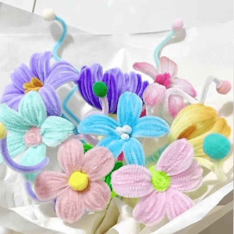 玫瑰花仿真花假花塑料手捧花高档装饰花发财果摆件扭扭棒小花束