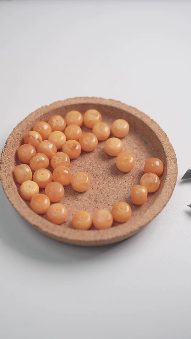 【闪购商品】蜜蜡裸石未镶嵌多样性发货发其中一个-11mm+