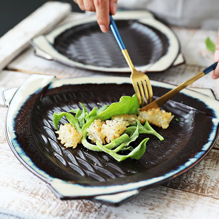 日式古朴窑变釉陶瓷盘特色餐厅餐具摆盘粗陶三角形盘菜盘寿司盘子