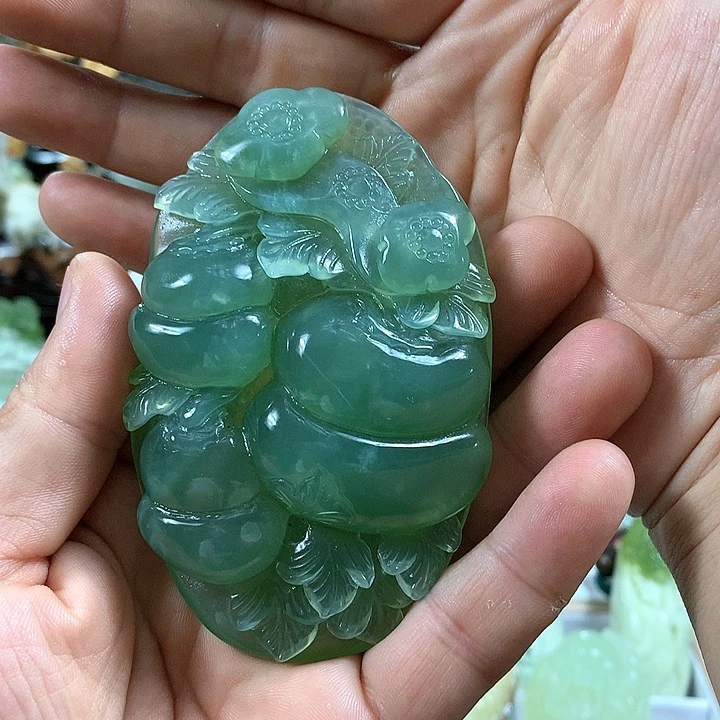 蛇纹石玉手把件未镶嵌商*太