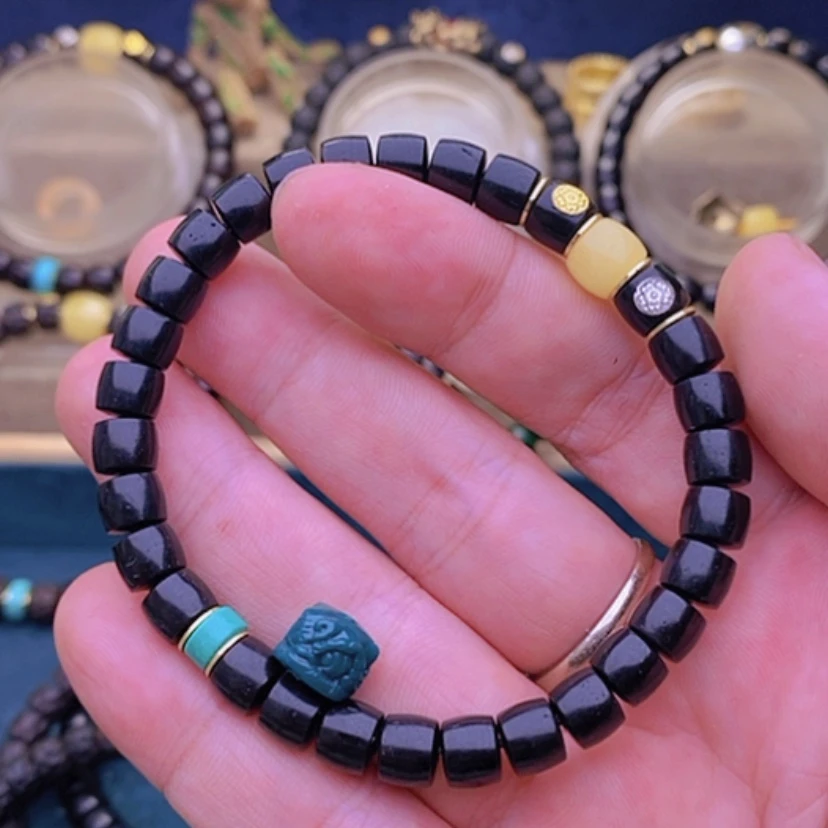 【闪购商品】椰蒂吊坠