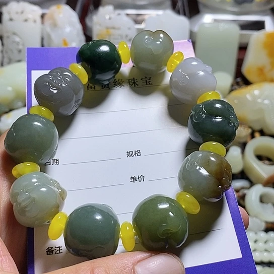 和田玉手链未镶嵌胡*