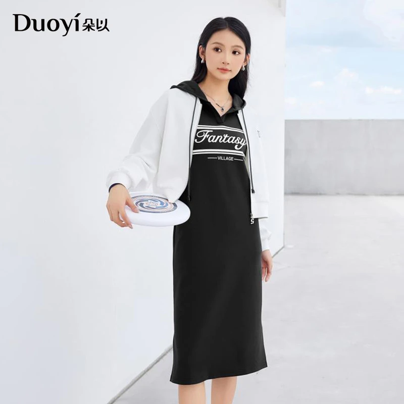 朵以2025春季新款休闲连帽抽绳印花宽松中长款连衣裙39DC831050