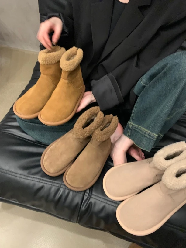 真皮雪地靴女冬2023年新款森系复古加绒棉鞋子平底丑萌毛毛短靴子